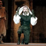 El hombre de la Mancha, de Dale Waskrman, Joe Darlon y Mitch Leigh (Teatro Lope de Vega).