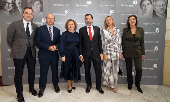 David Vilas, Juan Carlos Campo, María Emilia Adán, Alberto García, Sofía Puente y Esther Pérez Jerez.