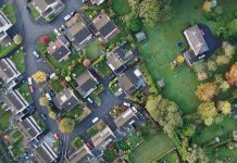 La georreferenciación del derecho de propiedad: consecuencias estructurales, doctrinales y de riesgo diez años después de la ley 13/2015 en el mercado inmobiliario español